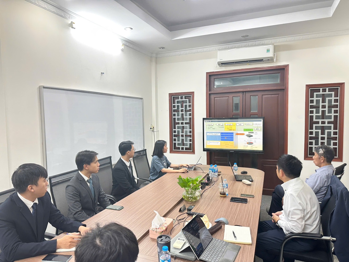 日本企業との面接・採用風景